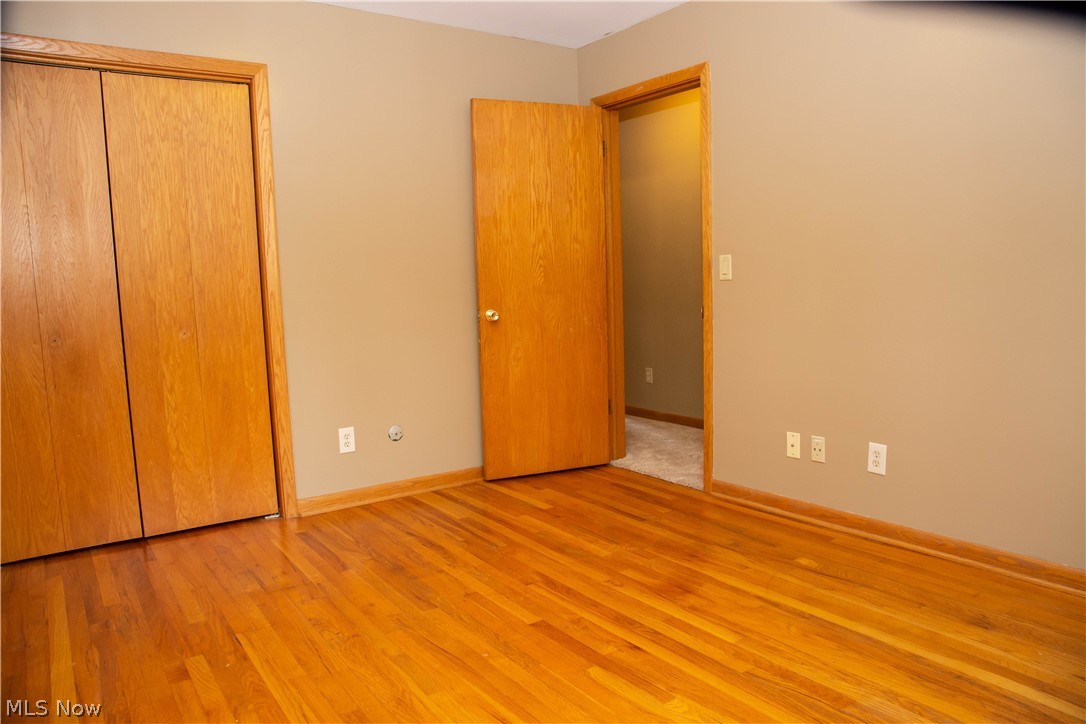 121 South Tamarack Road Akron, OH 44319 - Photo 32 of 35 Bedroom #3 has built in shelving