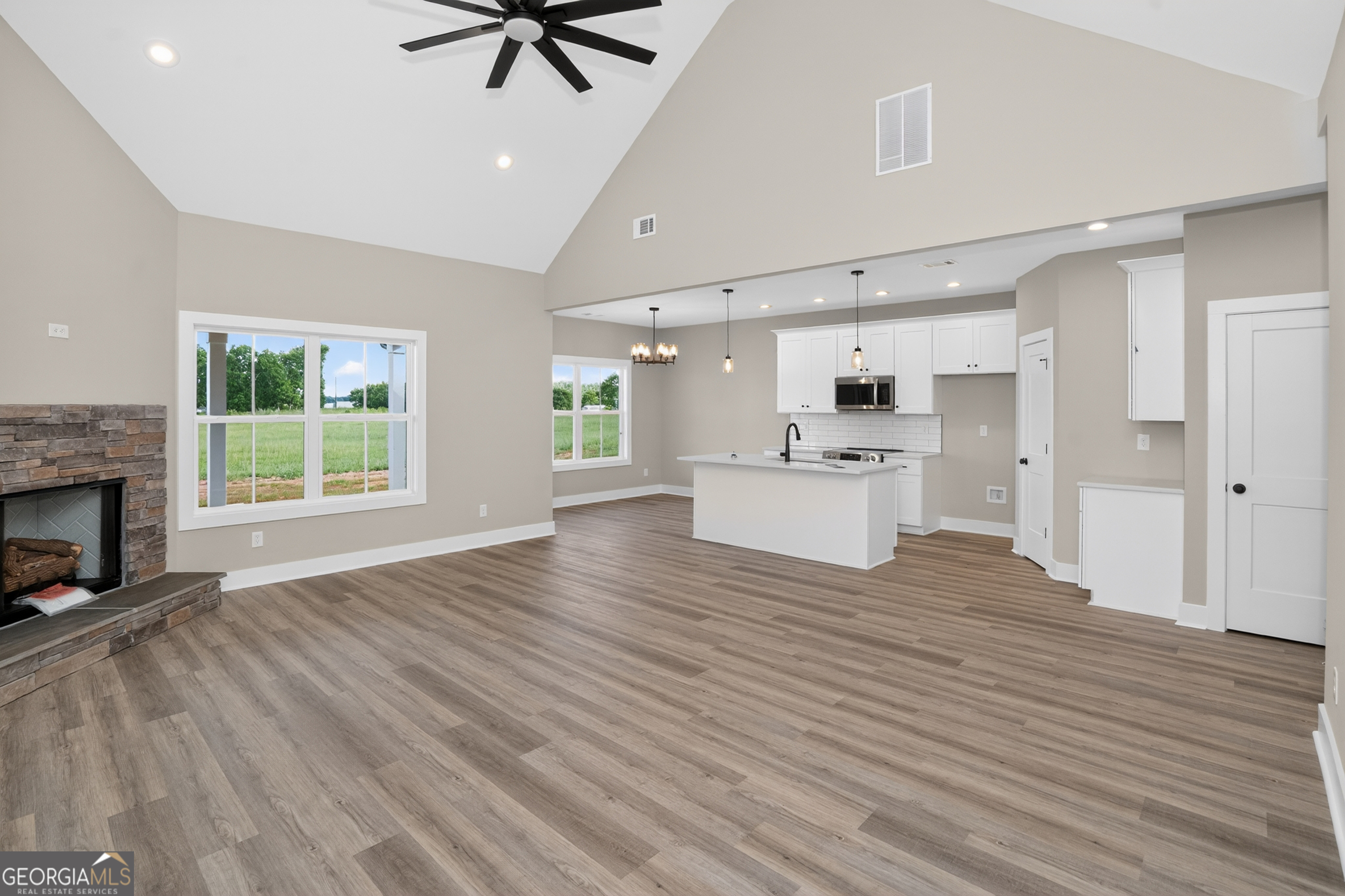 54 Melville Brown Road Williamson, GA 30292 - Photo 7 of 56