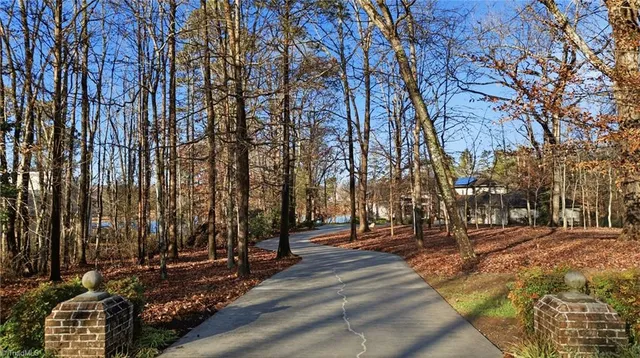 $889,000 | 637 Wildflower Trail, Lexington, NC 27295