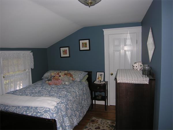 16 Longfellow Road Arlington, MA 02476 - Photo 5 of 11 Gallery Image 5