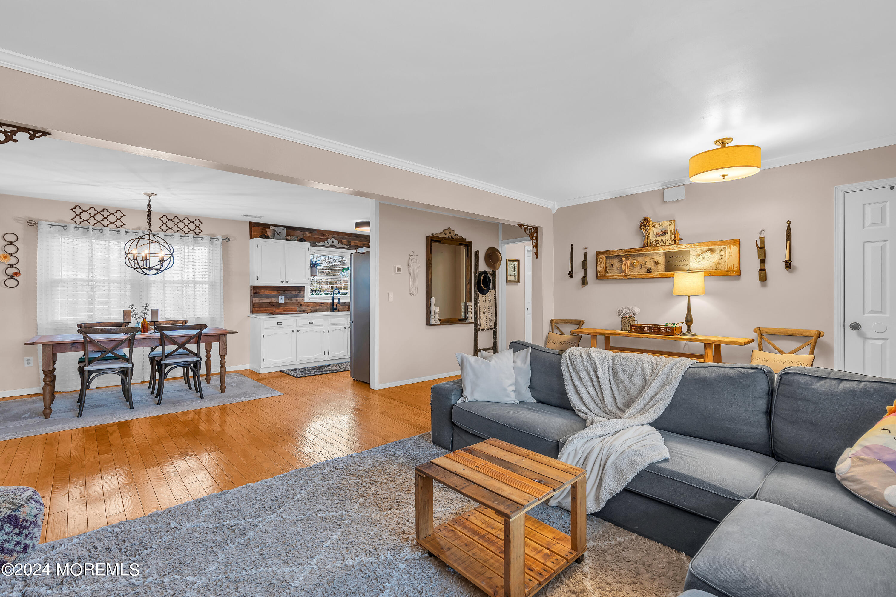70 Portland Road Atlantic Highlands, NJ 07716 - Photo 6 of 32 a living room with furniture and wooden floor