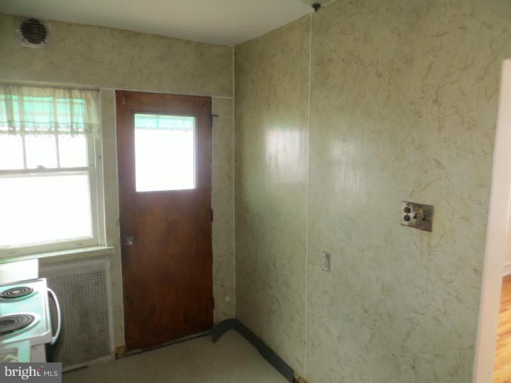 123 Overhill Road Upper Darby, PA 19082 - Photo 12 of 25