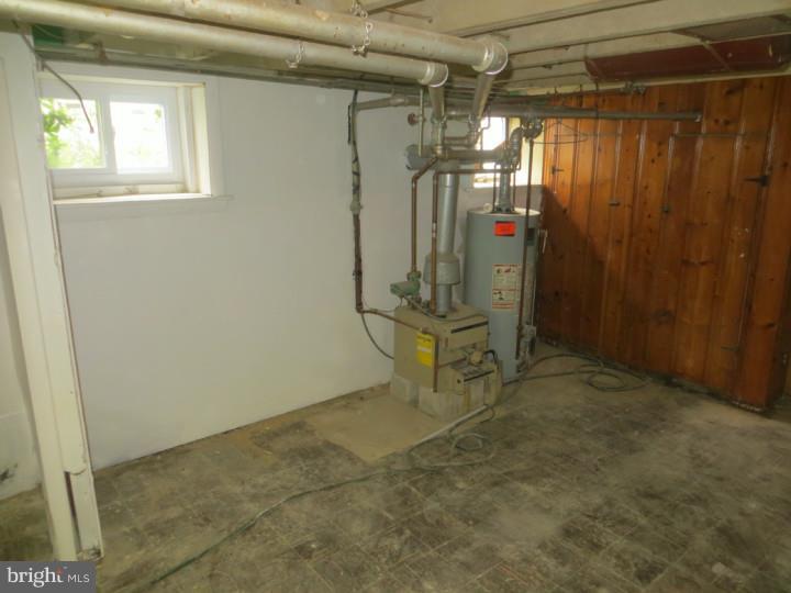 123 Overhill Road Upper Darby, PA 19082 - Photo 24 of 25
