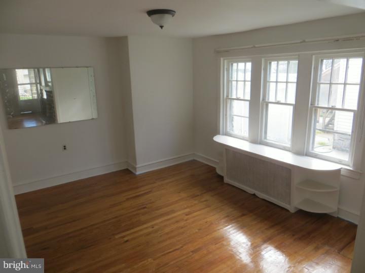123 Overhill Road Upper Darby, PA 19082 - Photo 7 of 25