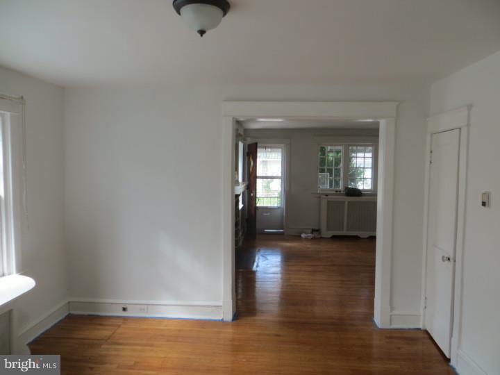 123 Overhill Road Upper Darby, PA 19082 - Photo 9 of 25