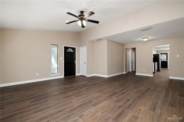 $1,200 | 1102 Cardinal Avenue, McAllen, TX 78504
