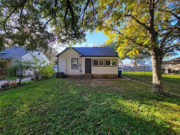 $1,650 | 1113 San Jacinto Street, Rosenberg, TX 77471
