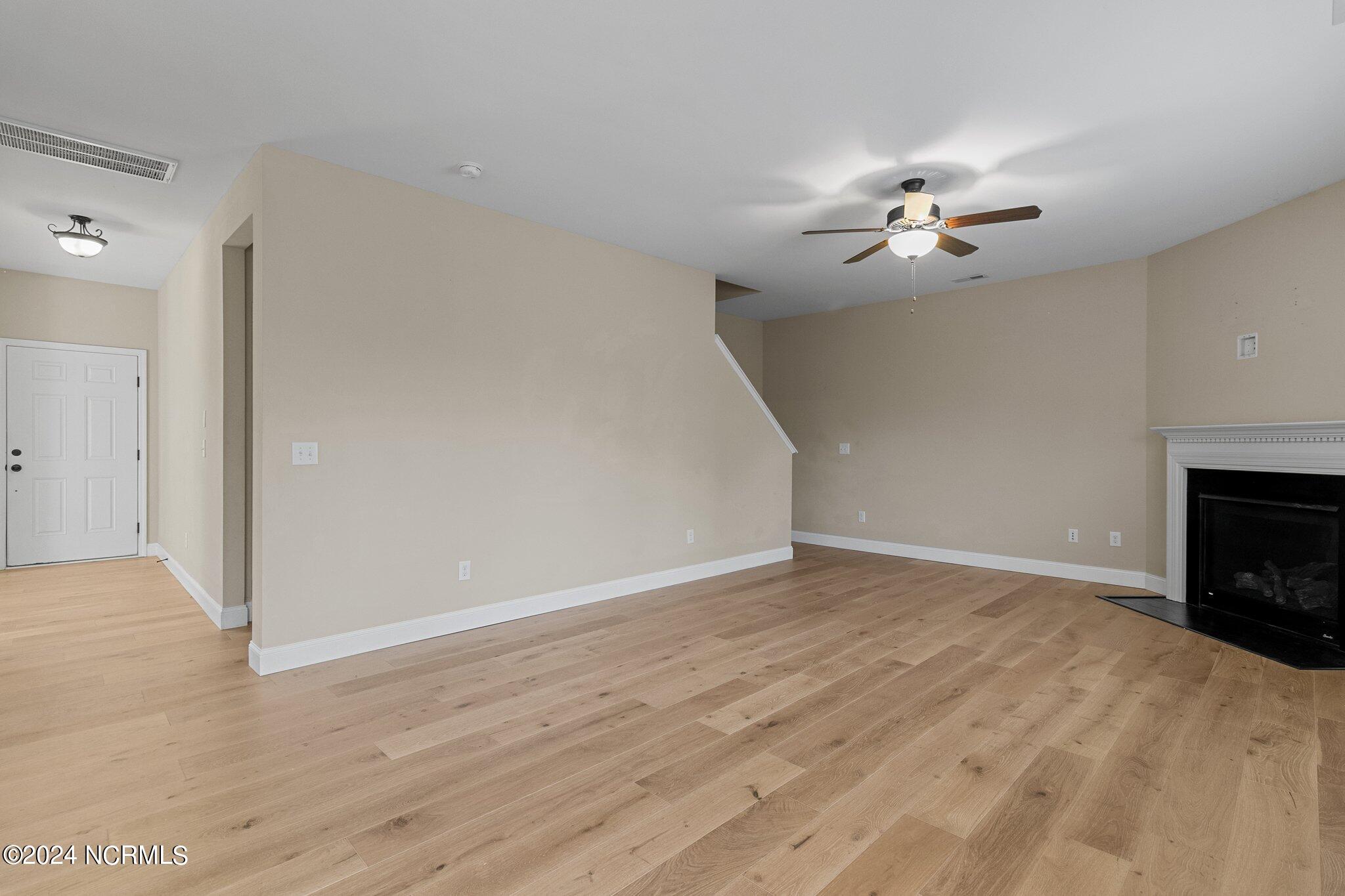 204 Sandy Springs Road Aberdeen, NC 28315 - Photo 15 of 31 22-web-or-mls-IMG_5530