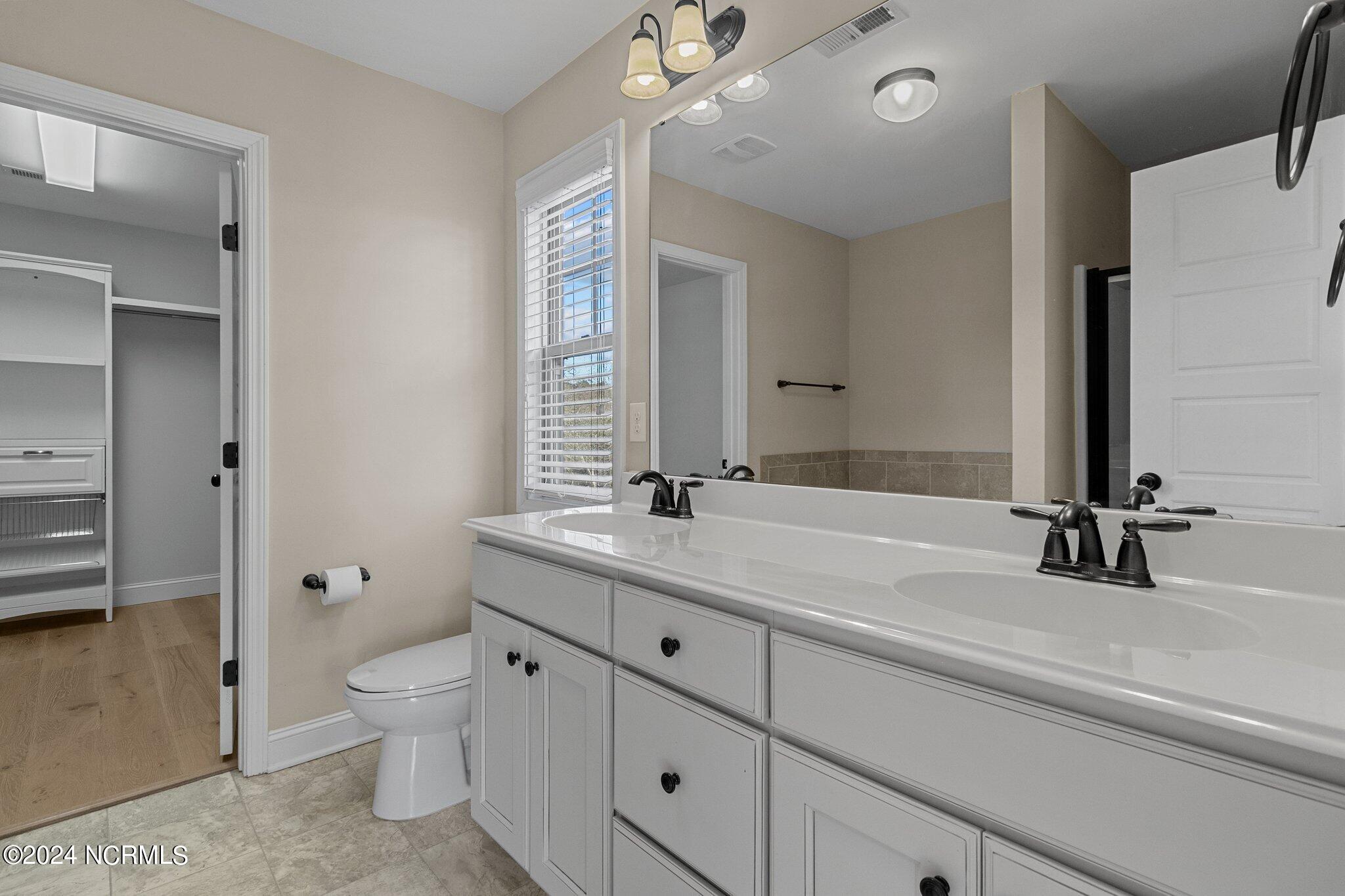 204 Sandy Springs Road Aberdeen, NC 28315 - Photo 22 of 31 29-web-or-mls-IMG_5551