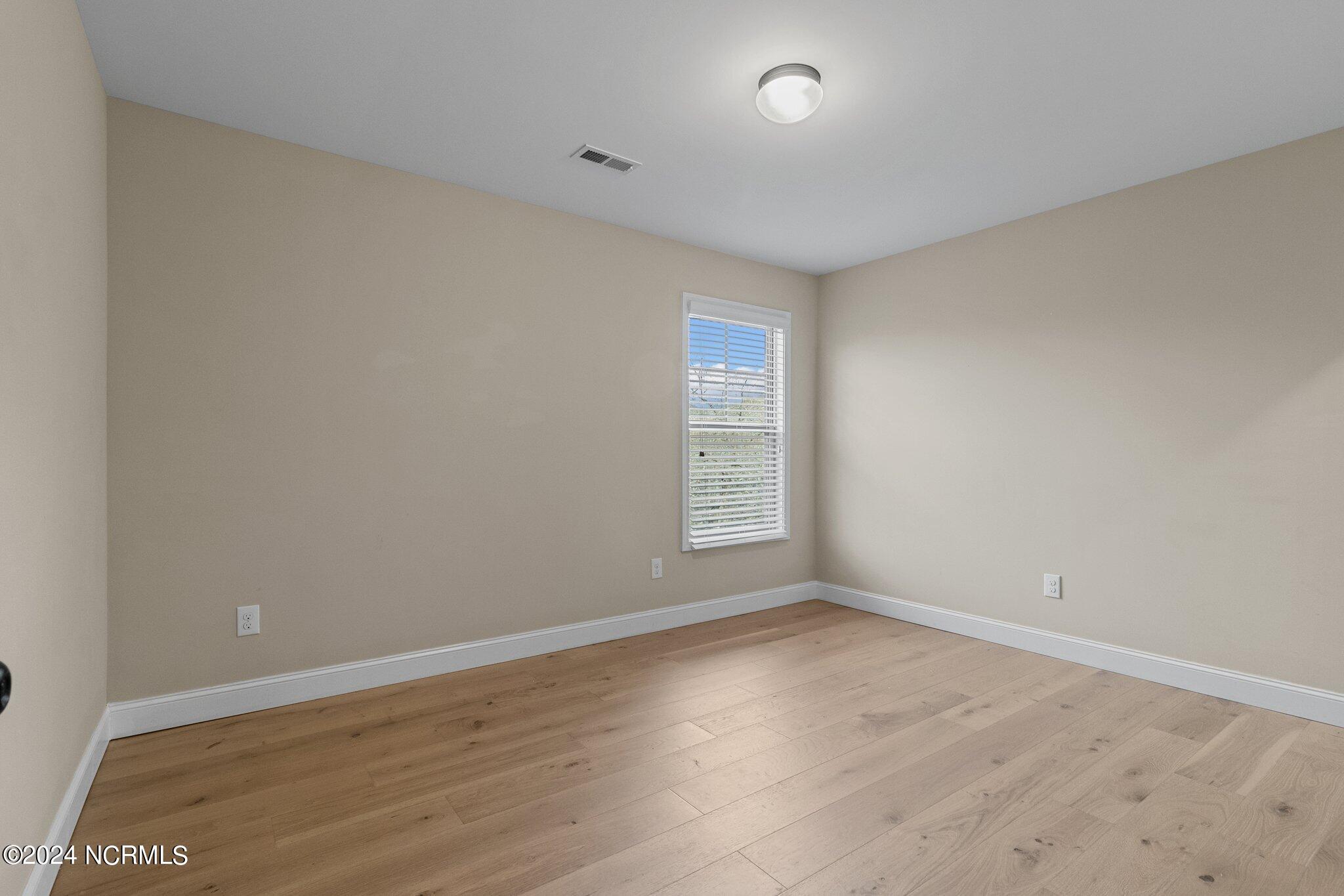 204 Sandy Springs Road Aberdeen, NC 28315 - Photo 25 of 31 32-web-or-mls-IMG_5560