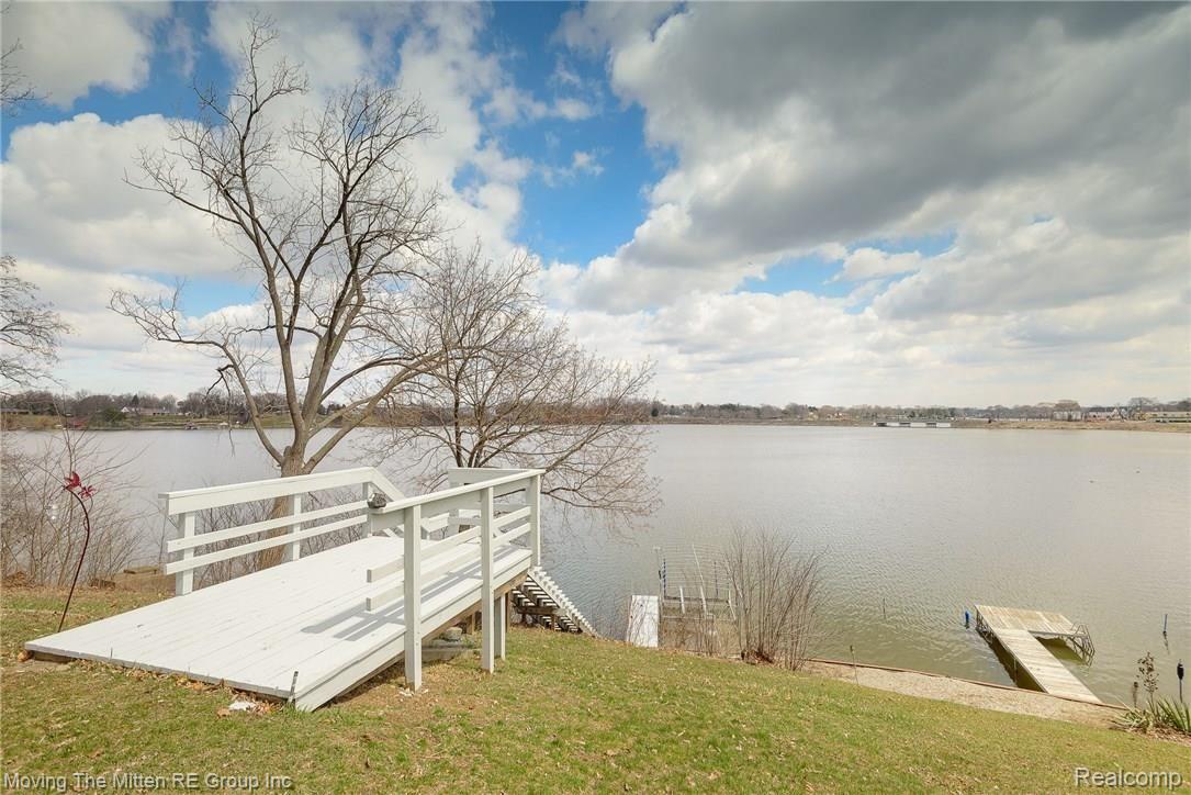 46994 Denton Road Belleville, MI 48111 - Photo 36 of 41 MTM_46994_denton-34.jpg