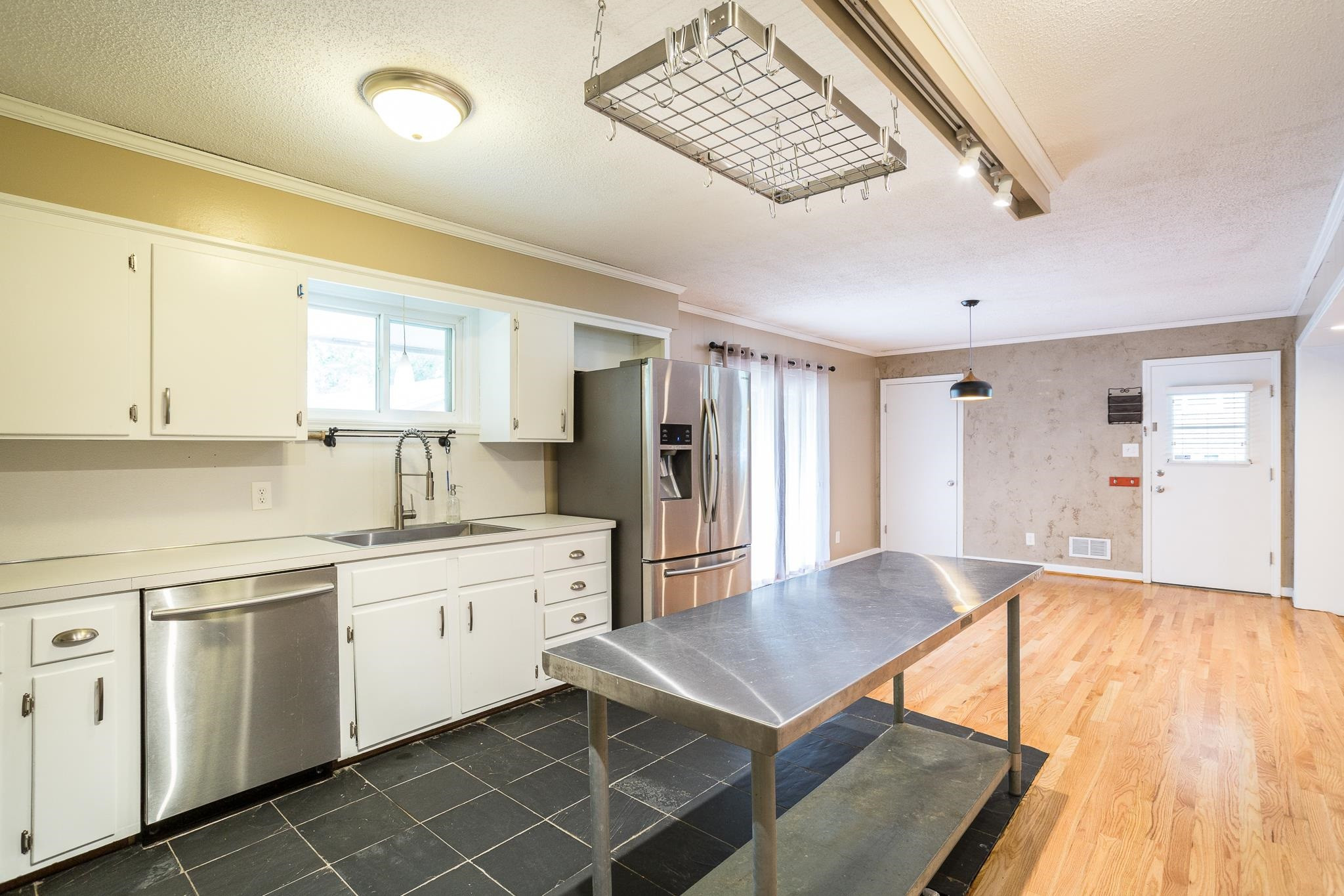 3620 Marsh Creek Road Raleigh, NC 27604 - Photo 4 of 25 Photo 4