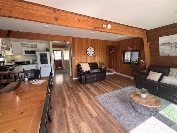 $2,650 | 32415 Scandia Drive, Running Springs, CA 92382