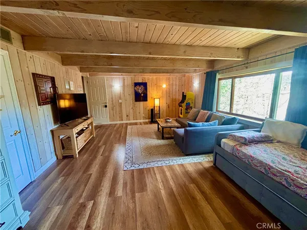 $2,650 | 32415 Scandia Drive, Running Springs, CA 92382