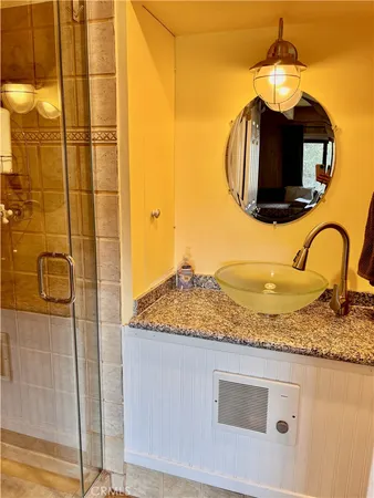 $2,650 | 32415 Scandia Drive, Running Springs, CA 92382