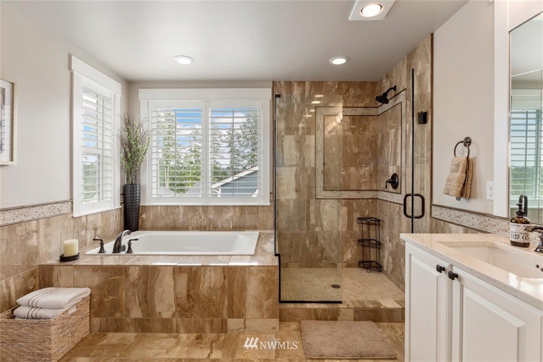 19207 111th Place Northeast Bothell, WA 98011 - Photo 22 of 37 Gallery Image 22