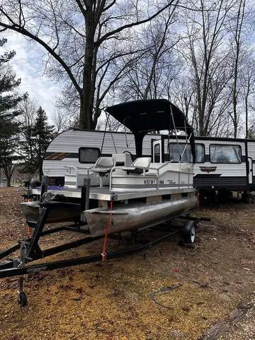 $75,000 | 5-464 Woodhaven Lakes, Sublette, IL 61367