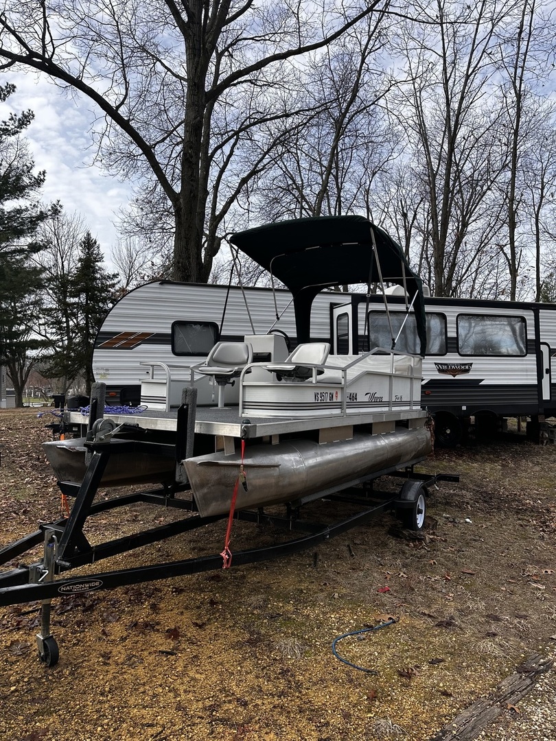 5-464 Woodhaven Lakes Sublette, IL 61367 - Photo 47 of 48 a view of backyard with seating space