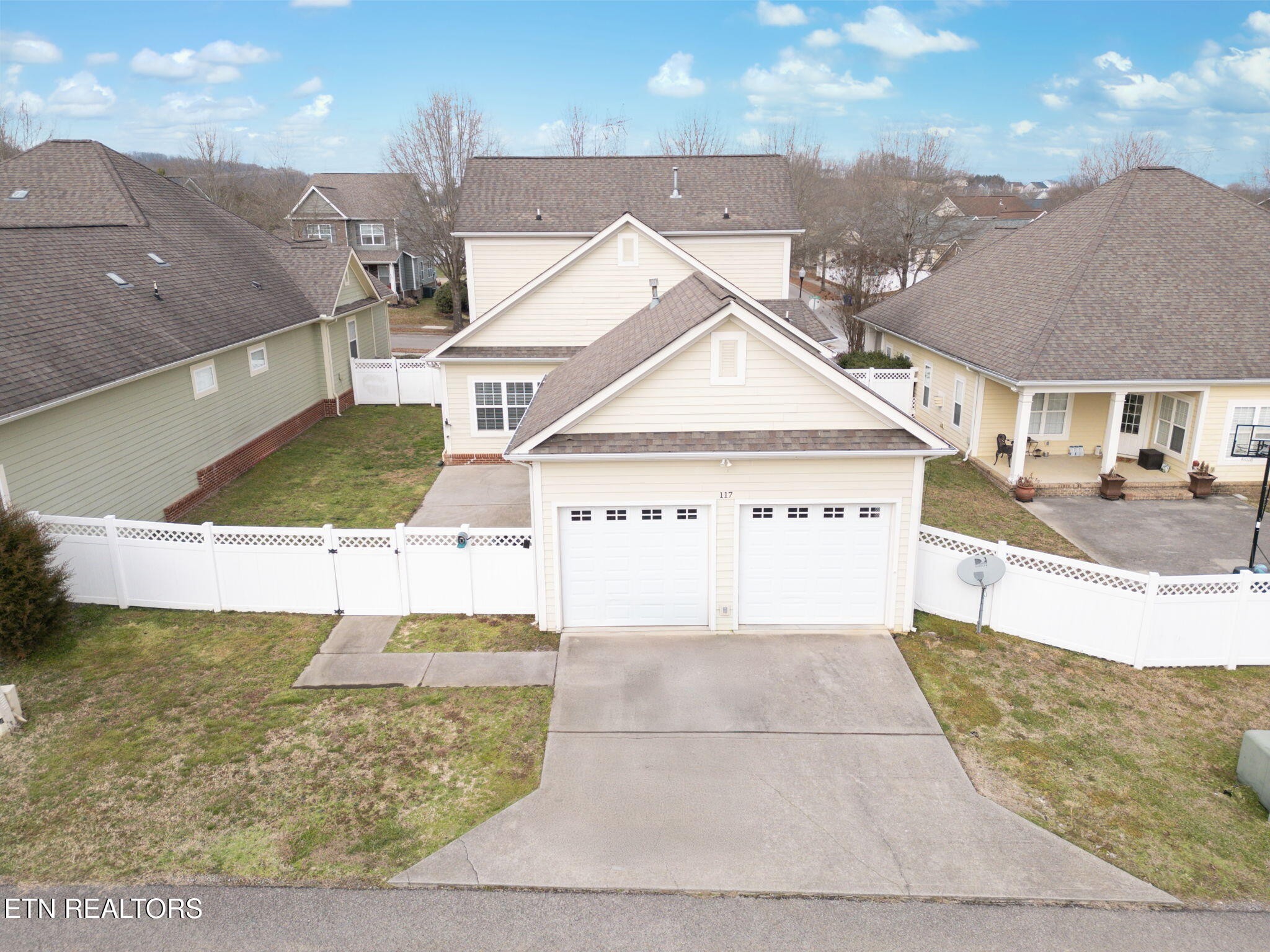 117 Fallberry Street Oak Ridge, TN 37830 - Photo 14 of 23