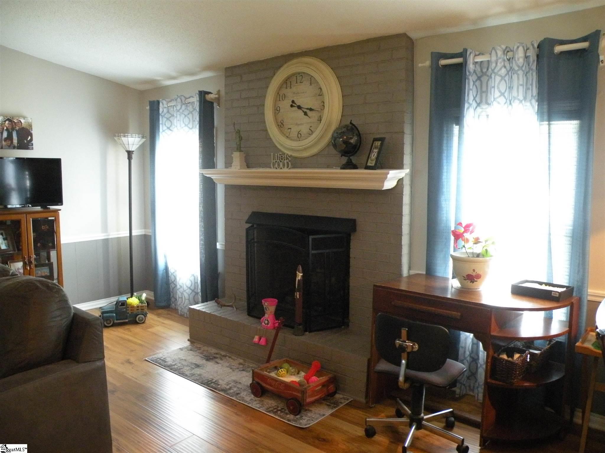 307 Milacron Drive Fountain Inn, SC 29644 - Photo 10 of 26