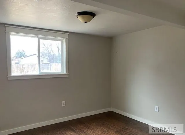 $220,000 | 2862 East 671 North, Roberts, ID 83444