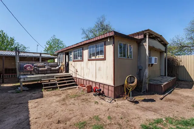 $55,000 | 1007 Highway 84, Coleman, TX 76834