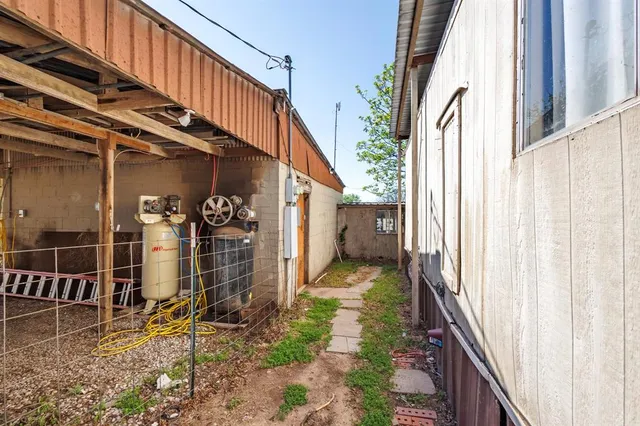 $55,000 | 1007 Highway 84, Coleman, TX 76834