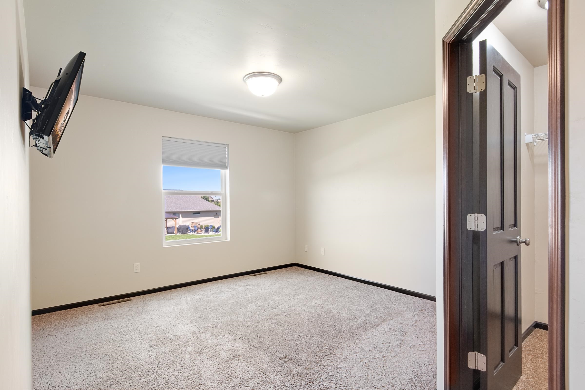 600 Castlestone Court Oneida, WI 54155 - Photo 33 of 72