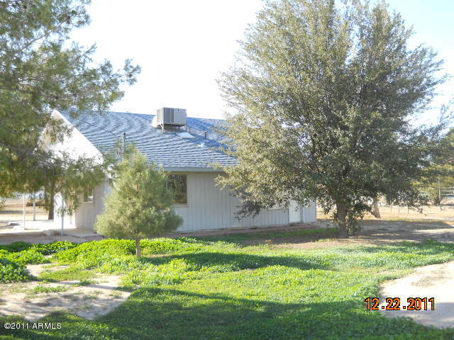 19936 West Dunlap Road Buckeye, AZ 85326 - Photo 4 of 20 Back of home