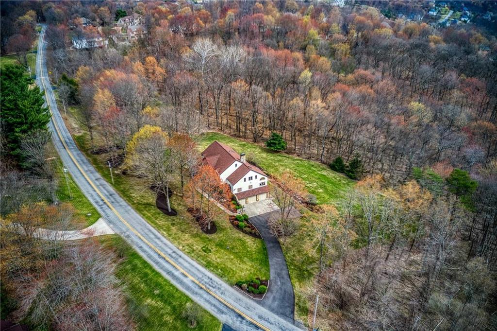 415 Markman Park Road Baden, PA 15005 - Photo 2 of 25 Gallery Image 2