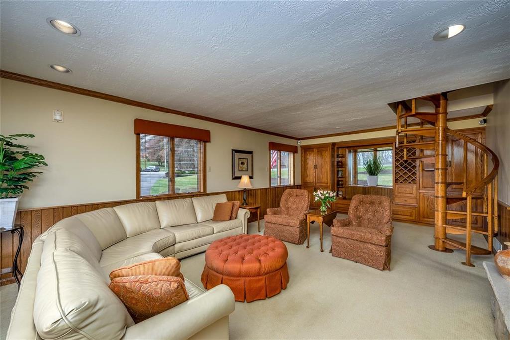 415 Markman Park Road Baden, PA 15005 - Photo 18 of 25 Gallery Image 18
