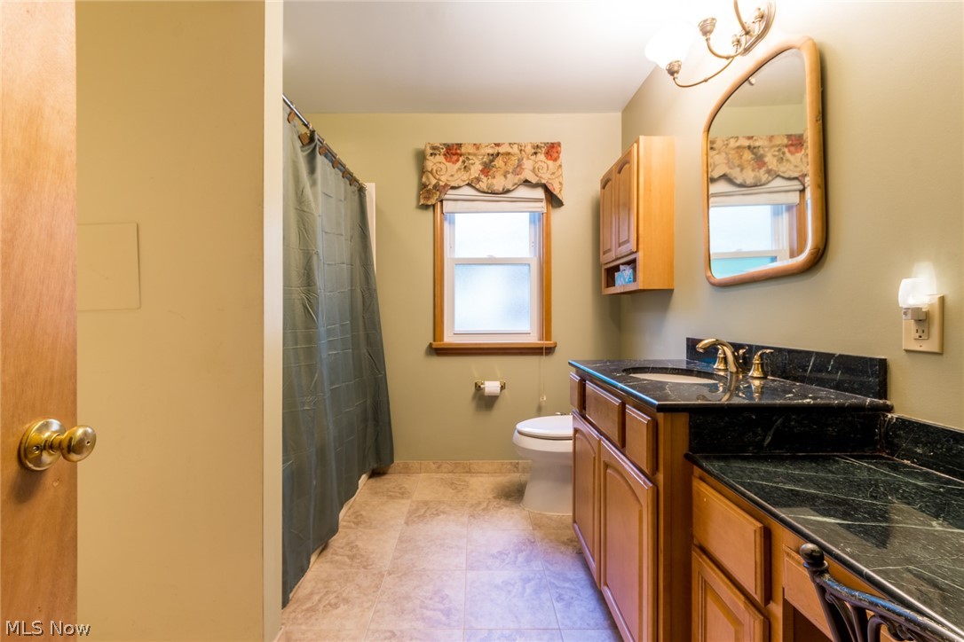 6410 Crossview Road Independence, OH 44131 - Photo 17 of 32