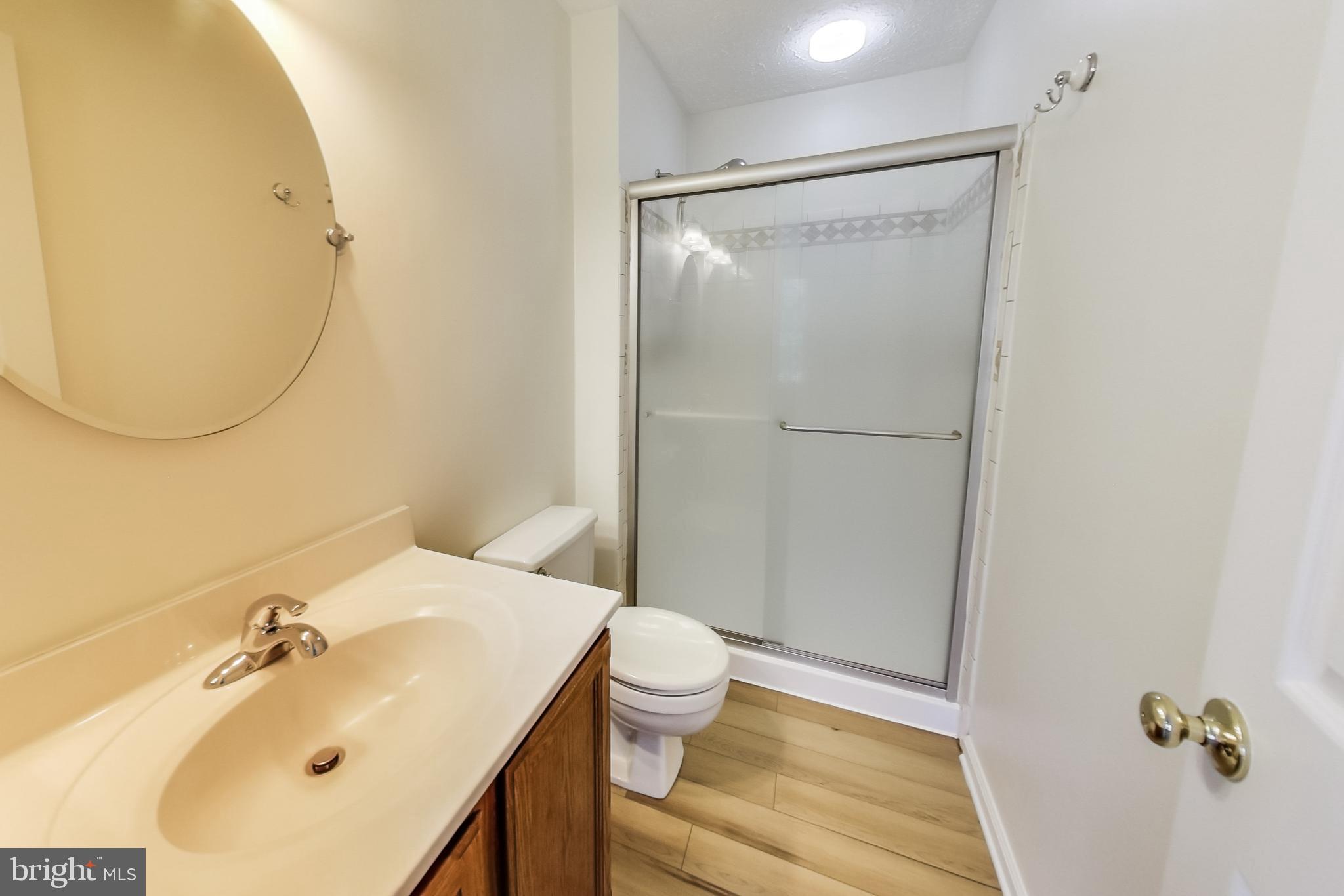 2439 Warm Spring Way Odenton, MD 21113 - Photo 16 of 52 Private Full Bathroom