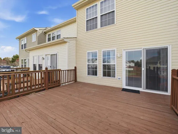 $425,000 | 5126 McLauren Lane, Frederick, MD 21703