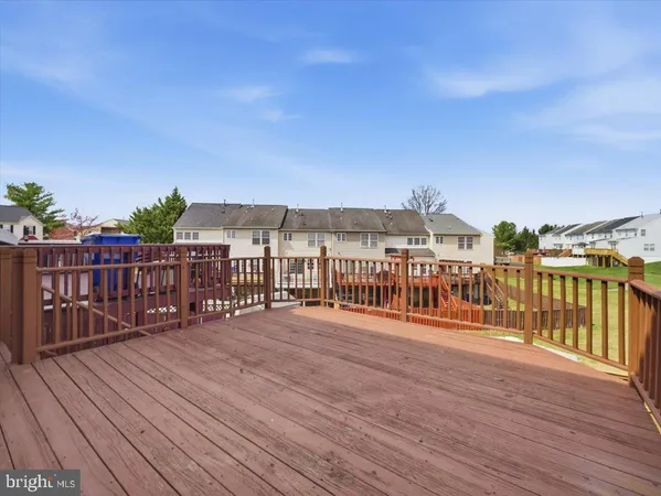 $425,000 | 5126 McLauren Lane, Frederick, MD 21703