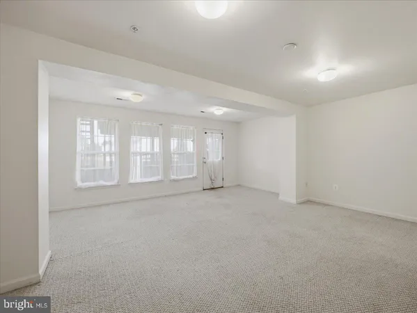 $425,000 | 5126 McLauren Lane, Frederick, MD 21703