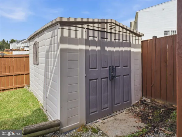 $425,000 | 5126 McLauren Lane, Frederick, MD 21703