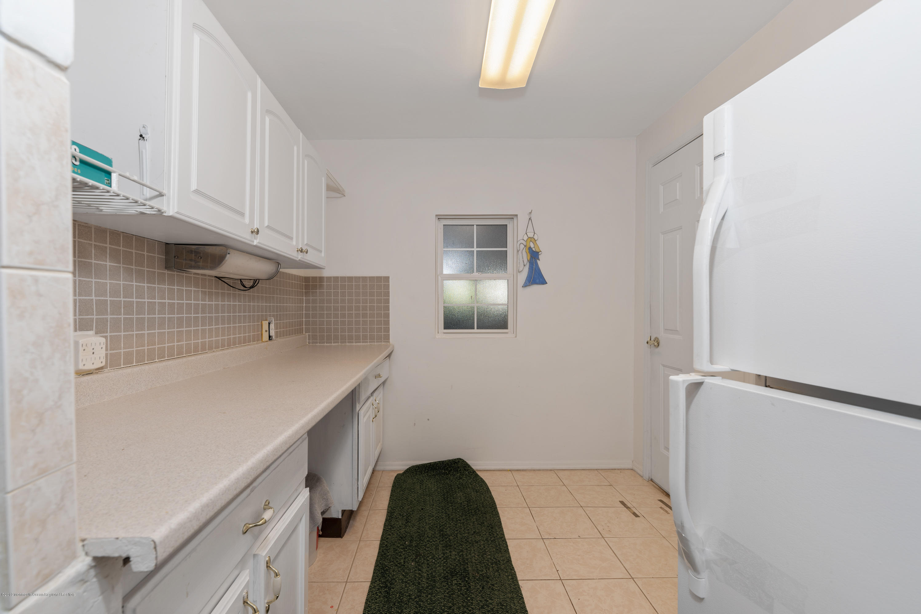 84 Drayton Road Manchester Township, NJ 08759 - Photo 25 of 37 33_Garage