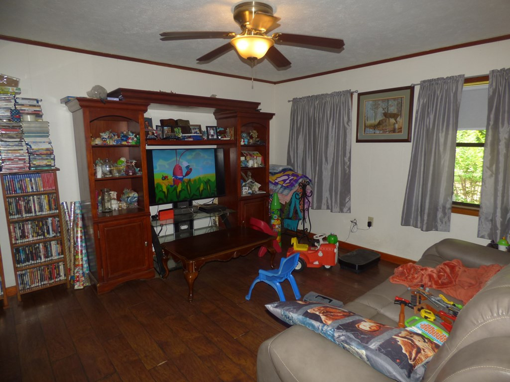 1009 Bell Haven Road McComb, MS 39648 - Photo 4 of 15 Photo 4