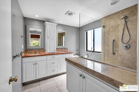 $410,000 | 2262 South Linden Way, Unit E, Palm Springs, CA 92264