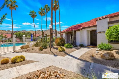 $410,000 | 2262 South Linden Way, Unit E, Palm Springs, CA 92264