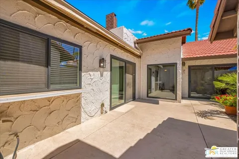 $410,000 | 2262 South Linden Way, Unit E, Palm Springs, CA 92264