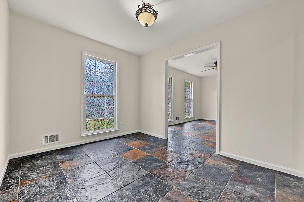 3401 Ranch Road Marietta, GA 30066 - Photo 6 of 21 Gallery Image 6