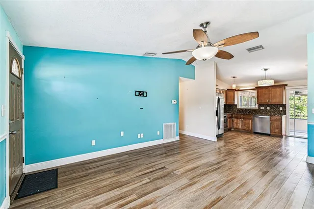 $369,000 | 648 Timber Bay Circle East, Oldsmar, FL 34677