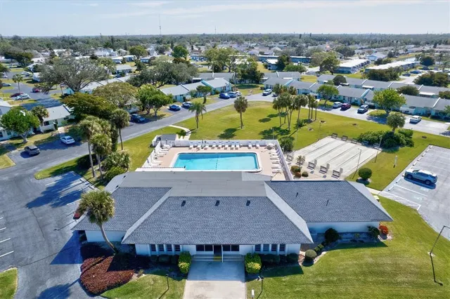 $132,500 | 4201 33rd Ave Drive West, Bradenton, FL 34205