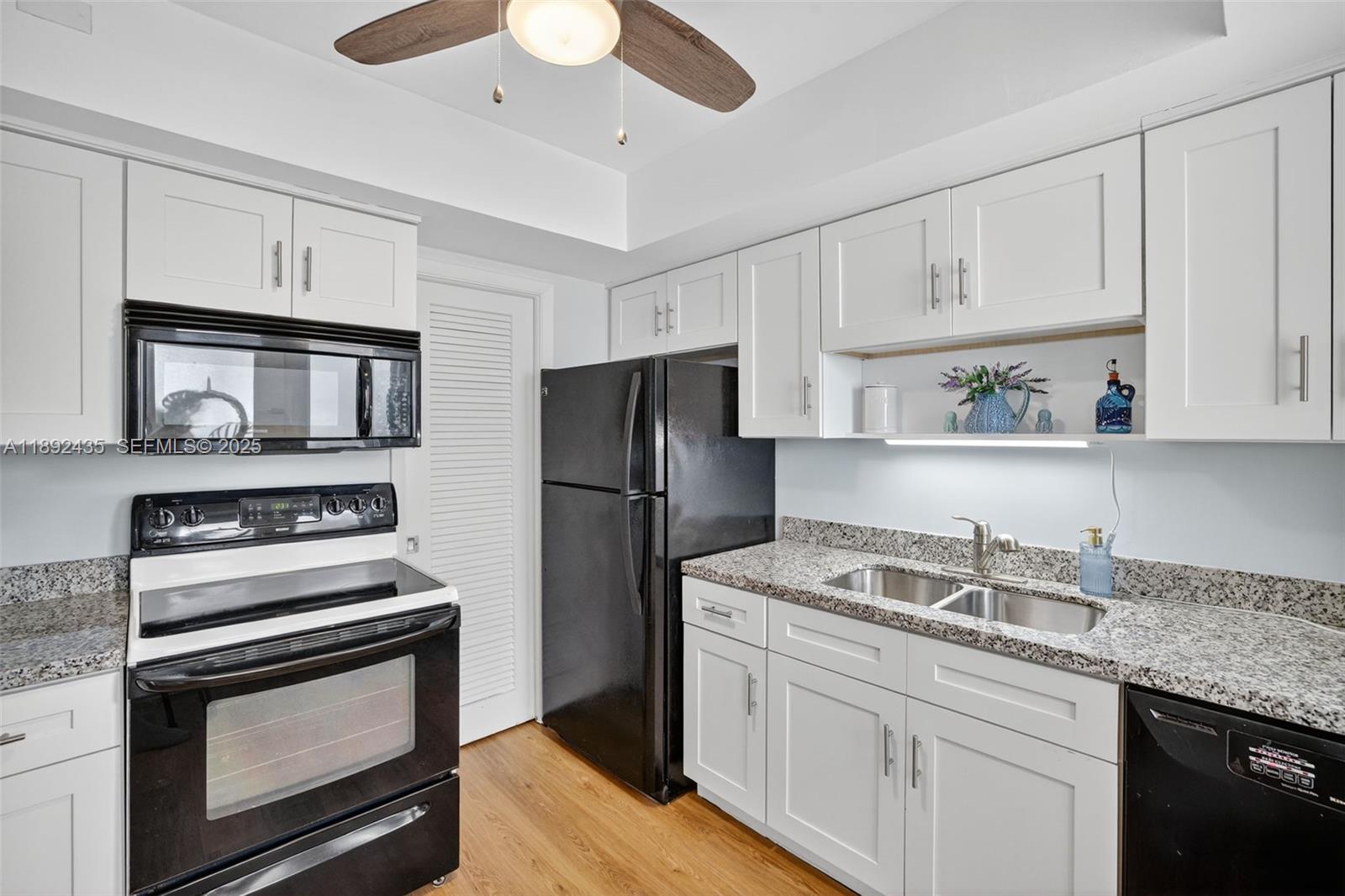 3209 Colony Club Road, Unit 1W Pompano Beach, FL 33062 - Photo 14 of 75 Gallery Image 14