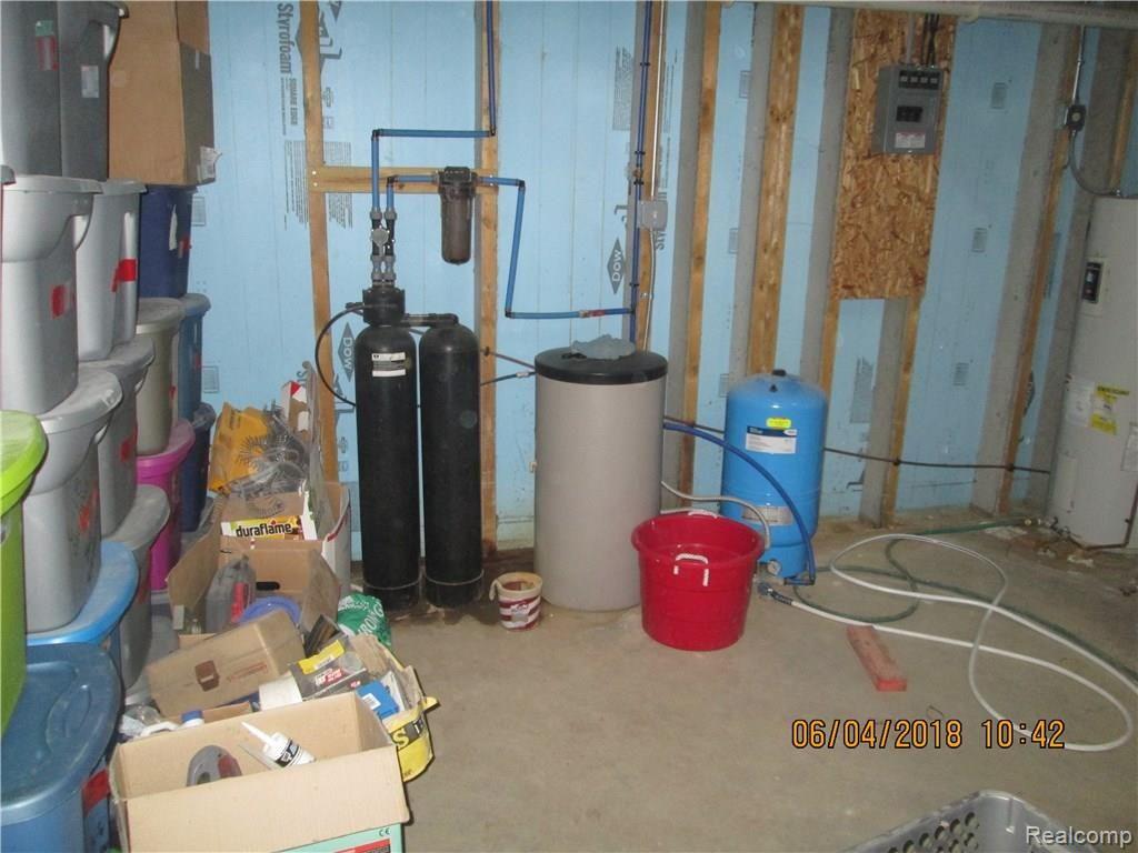 9301 Imlay City Road Avoca, MI 48006 - Photo 61 of 65 IMG_3985.JPG