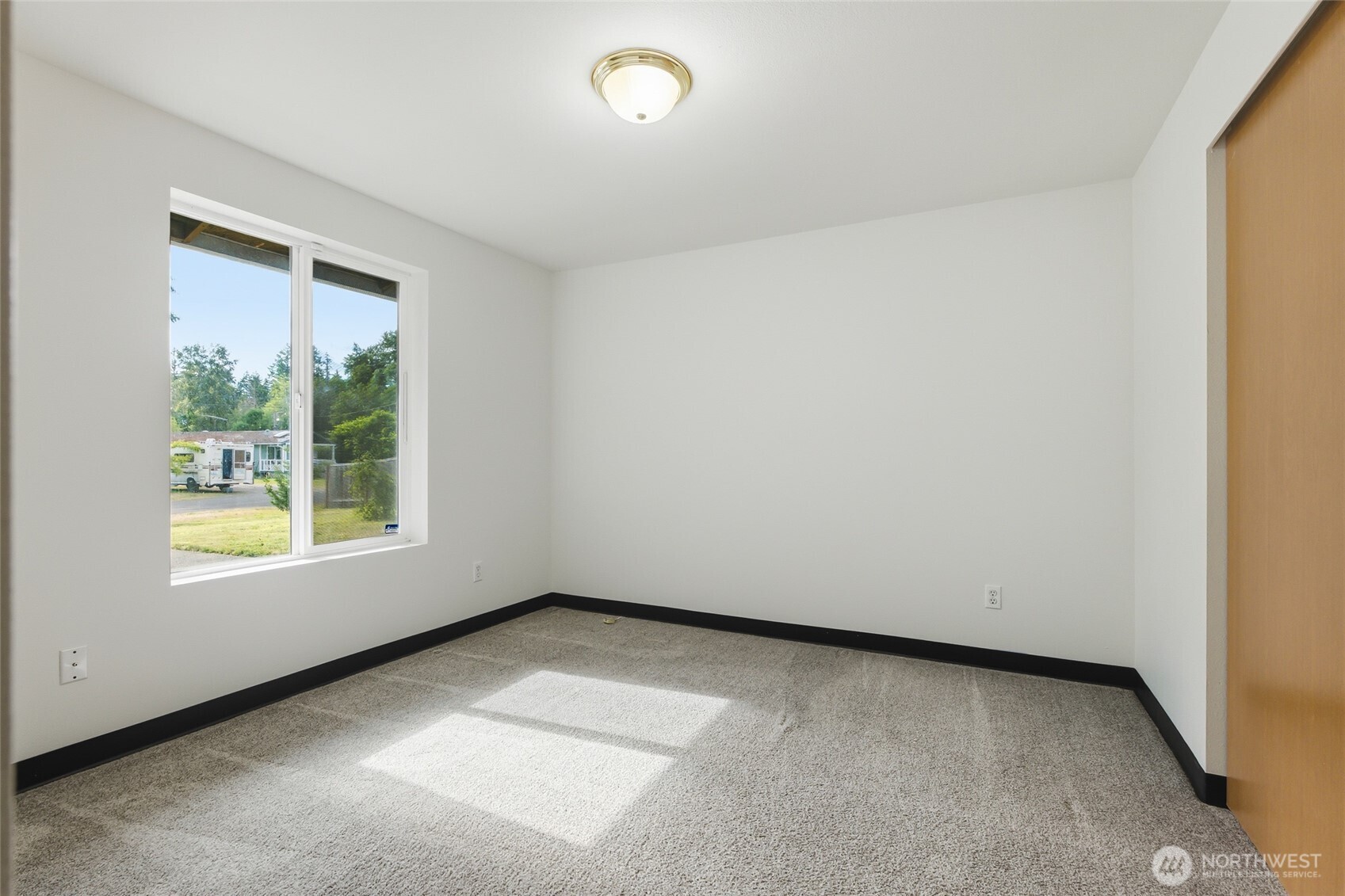 24809 52nd Avenue East Graham, WA 98338 - Photo 25 of 33