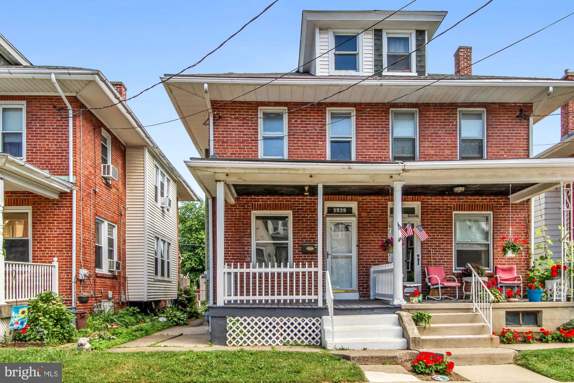 2529 Grant Street Reading, PA 19606 - Photo 2 of 22