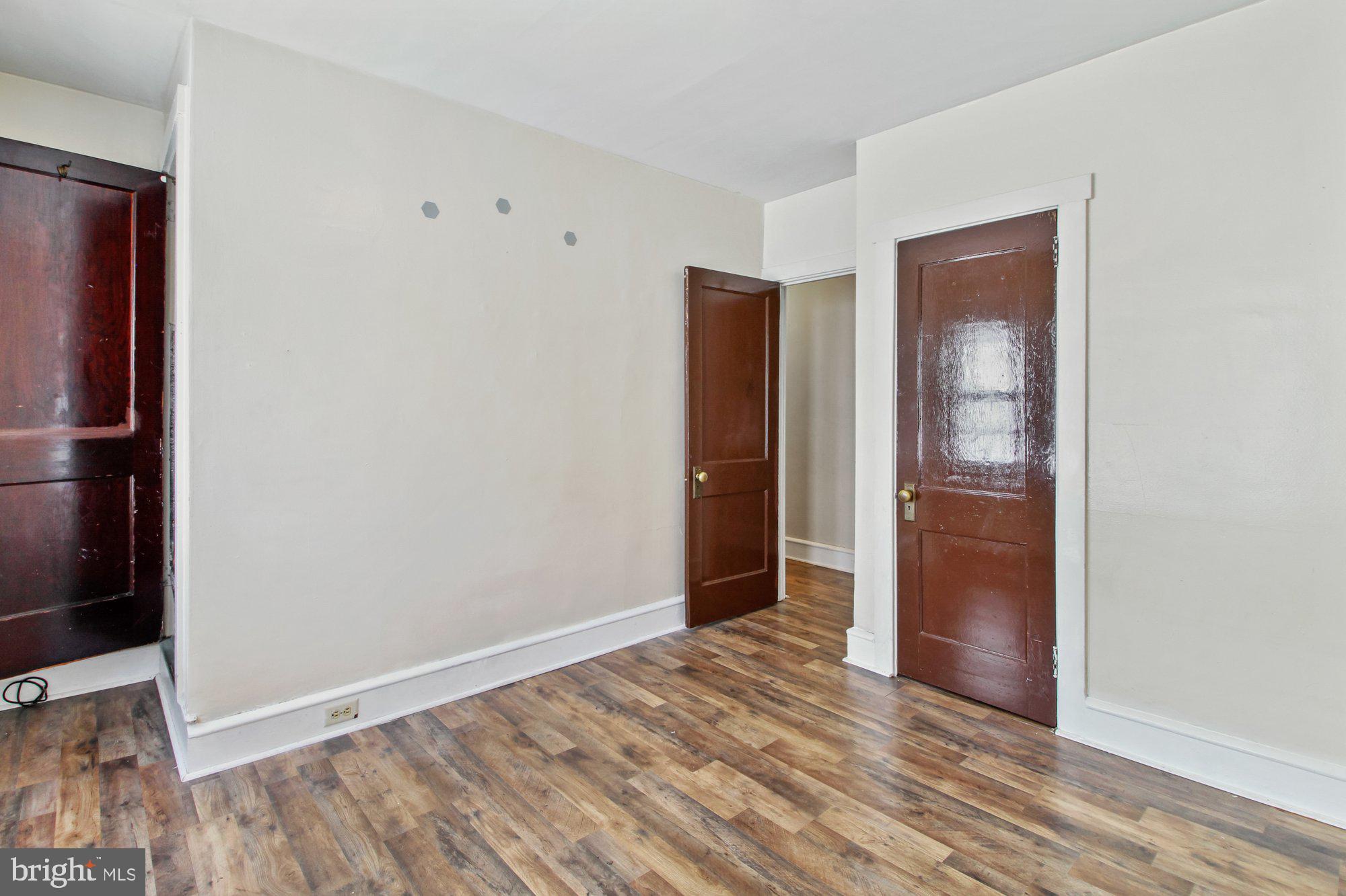 2529 Grant Street Reading, PA 19606 - Photo 14 of 22